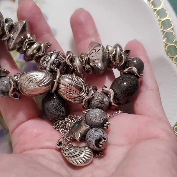 Silvertone Mixed Media Gray beads stones gems findings charms dangles bracelet - Picture 5 of 7